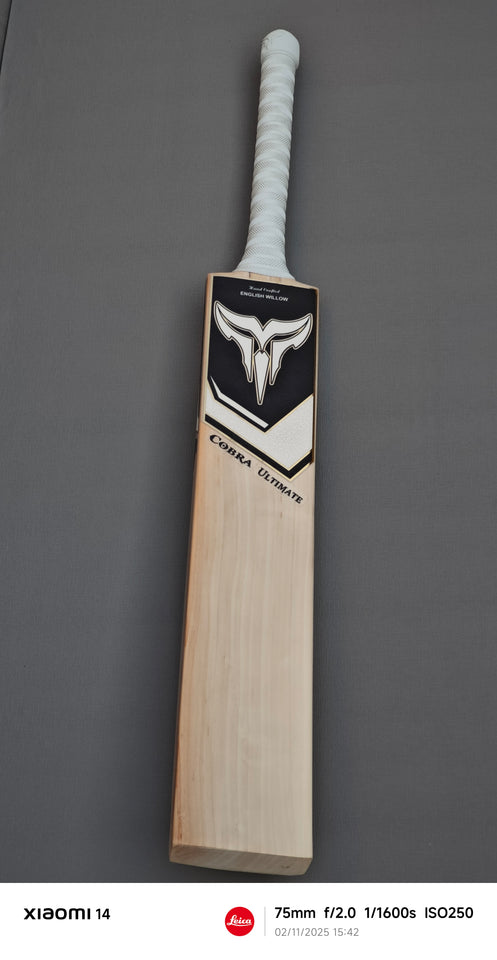 English Willow Bats - Precision Crafted. Power Delivered.