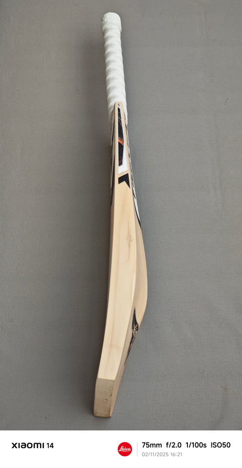 English Willow Bats - Precision Crafted. Power Delivered.